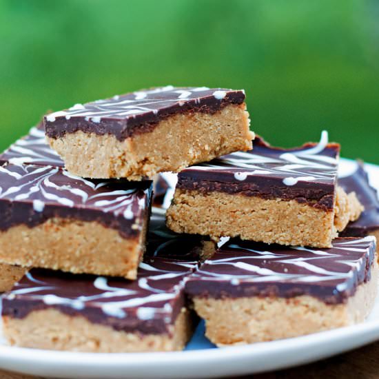 No bake choco PB bars - Recipe photo by alialamode