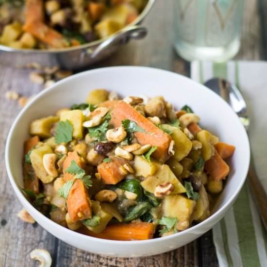 Vegan Indian Potato Chickpea Stew - Recipe photo by thewanderlustkitchen