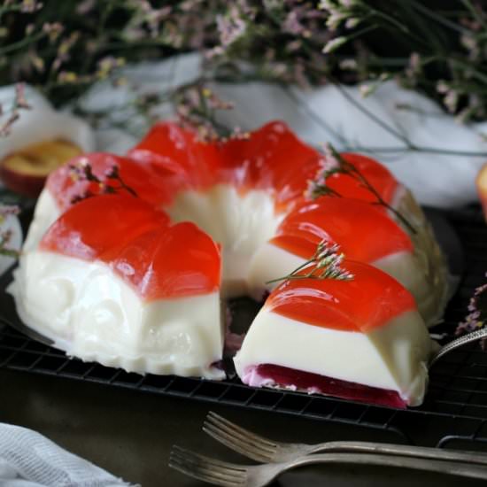 Bundt Jelly Cake - Recipe photo by peasandpeonies