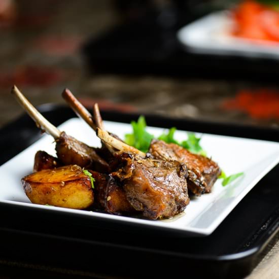Seared Lamb Chops and Potatoes - Recipe photo by Arbuz.com