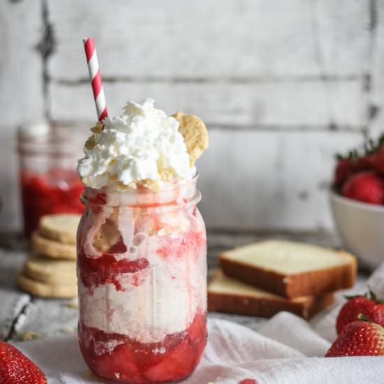 Boozy Strawberry Shortcake Float - Recipe photo by ifthespoonfits