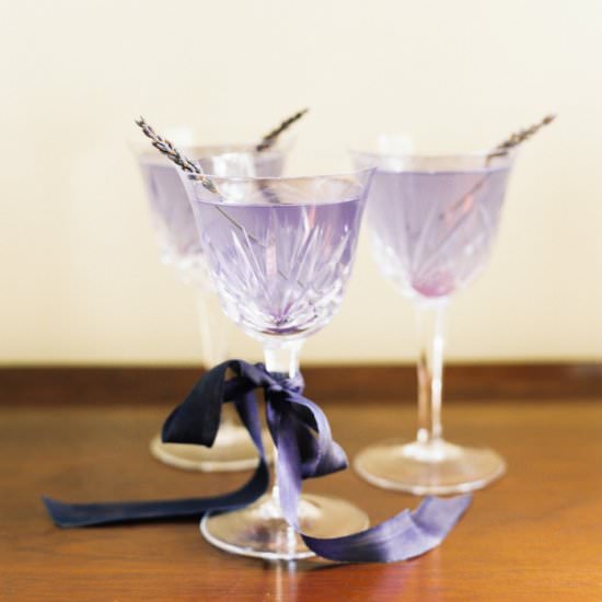 Lavender Lemonade and Syrup Recipe - Recipe photo by The Bride Link