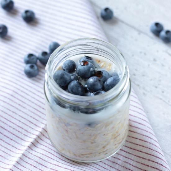 Vegan Overnight Oatmeal - Recipe photo by Bake Therapy