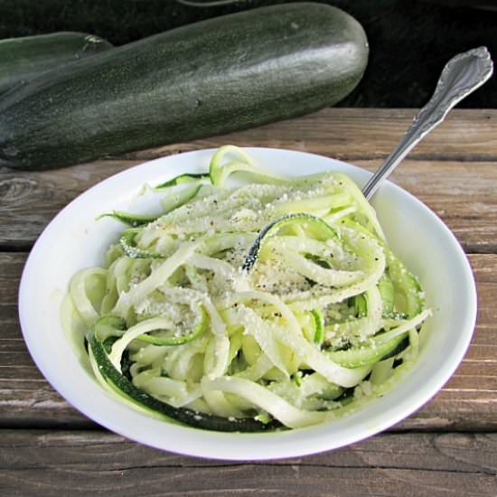 The Best Zucchini Salad - Recipe photo by YakkaFIT