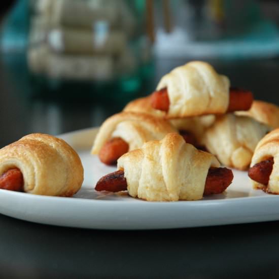 Bunnies in Blankets - Recipe photo by Nikki Dinki Cooking