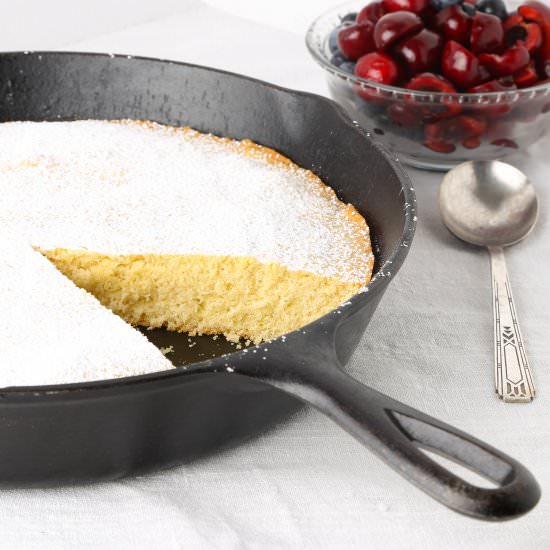 Cast Iron Skillet Pound Cake - Recipe photo by therightrecipe