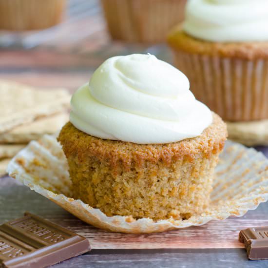 S'mores Cupcakes - Recipe photo by freshaprilflours