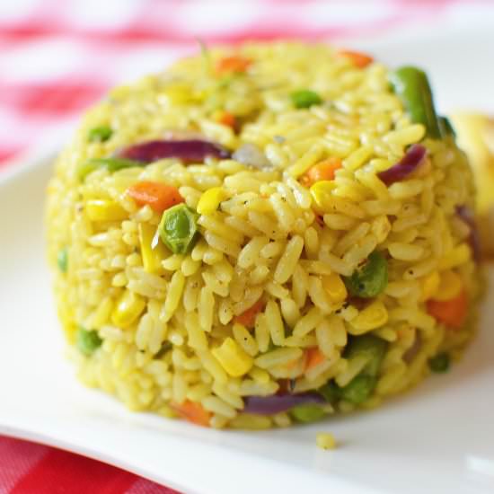 Smoked Rice Pilaf - Recipe photo by Oya Come Chop