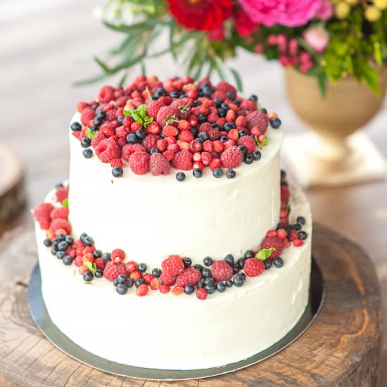 Vegan Vanilla Berry Cake - Recipe photo by carrieleber