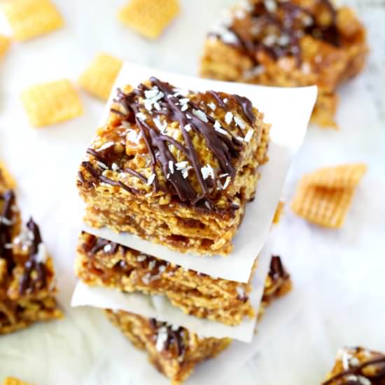 Honey Nut Chex Bars - Recipe photo by kimscravings