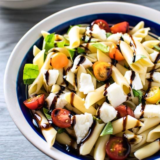 Caprese Pasta Salad - Recipe photo by homemadehooplah