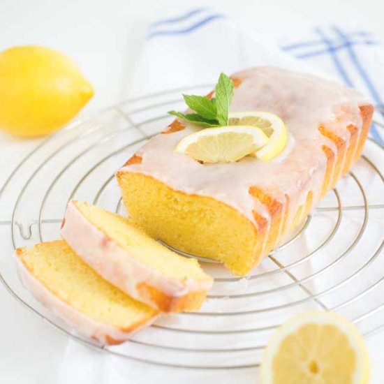 Lemon Drizzle Cake - Recipe photo by bowsessed