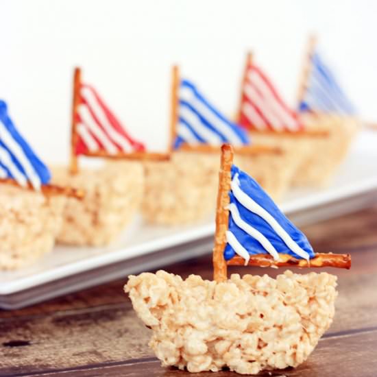 Sailboat Rice Krispie Treats - Recipe photo by Midwestern Moms
