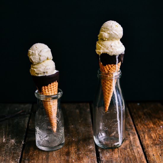 vanilla bean ice cream - Recipe photo by kelsey_thefarmersdaughter
