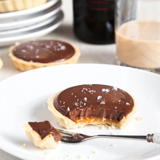 Baileys caramel chocolate tartlets - Recipe photo by amummytoo