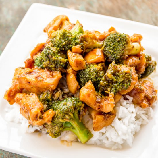 Chicken and Broccoli Stir-fry - Recipe photo by Priyanka DK