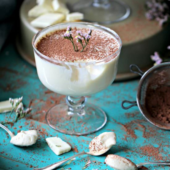 Easy White Chocolate Baileys Mousse - Recipe photo by peasandpeonies
