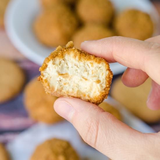 Gingersnap Cheesecake Bites - Recipe photo by freshaprilflours