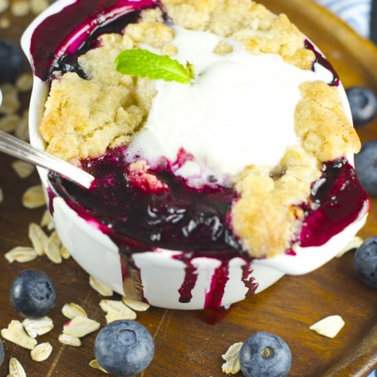 Amazing Blueberry Cobbler - Recipe photo by tiffanybendayan