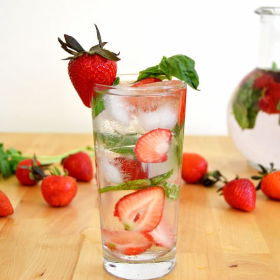 Strawberry Basil Water - Recipe photo by omgfood.com