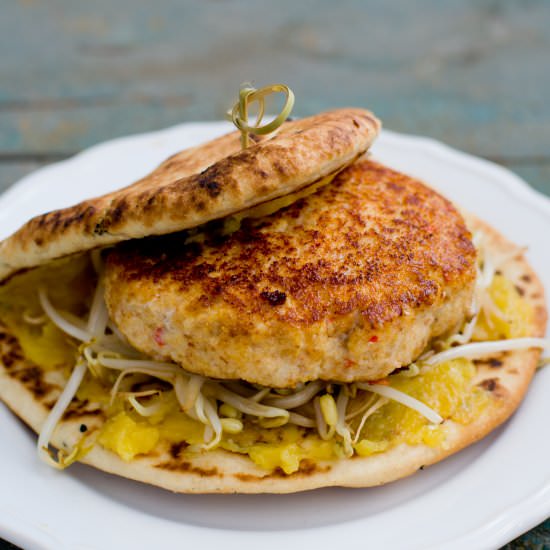 Thai Chicken Burgers - Recipe photo by Uit de pan van San