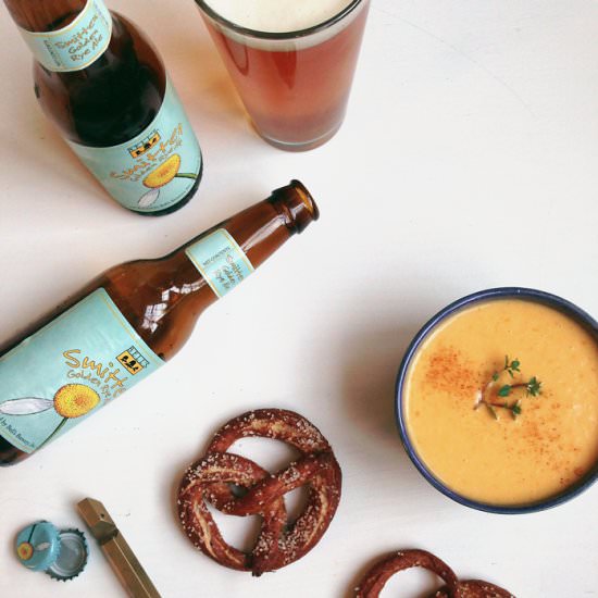 Beer Cheese Dip - Recipe photo by MyCookingSpot