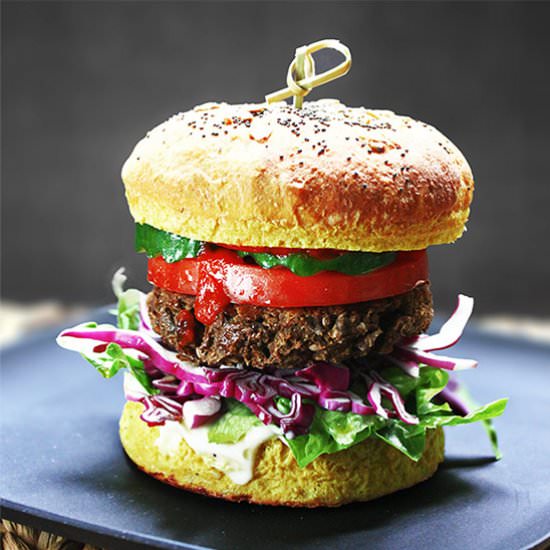 Veggie Burger - Recipe photo by veganlovlie