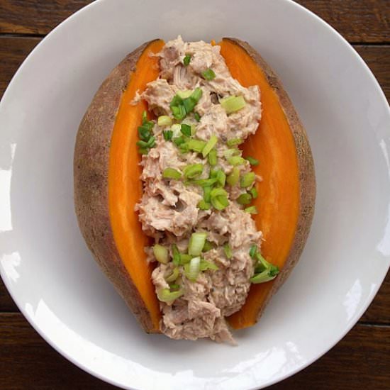 Sweet Potato with Tuna - Recipe photo by whipped cream