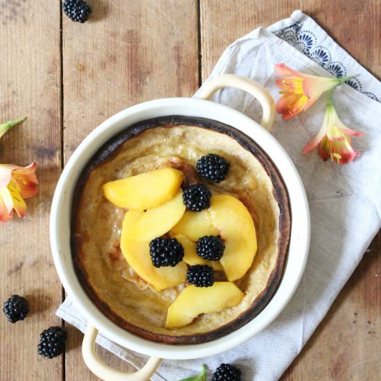 Dutch-Baby with Caramelized Peaches - Recipe photo by Lirumlarumblog