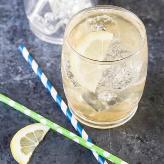 Vodka and Elderflower Lemonade - Recipe photo by garnishwithlemon