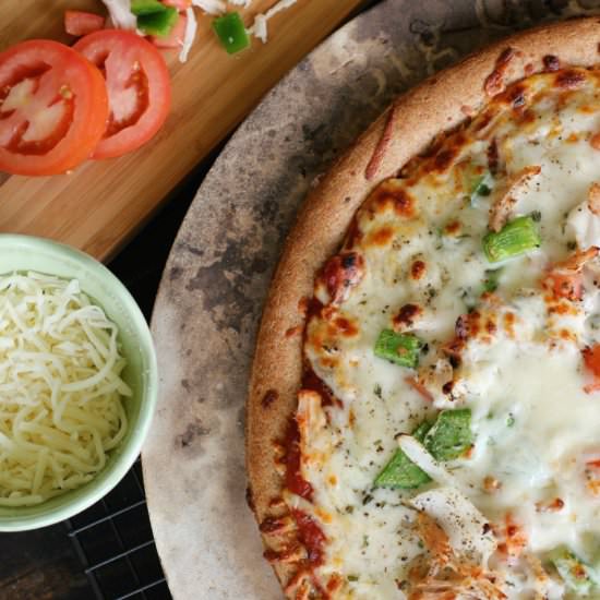 Turkey Tomato Cheese Pizza - Recipe photo by pinkwhen