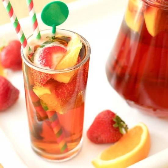 Traditional British Pimm's - Recipe photo by Becca @ Easy Cheesy Vegetarian