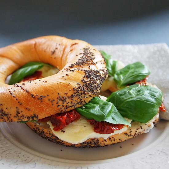 Polish Bagel - Recipe photo by whipped cream