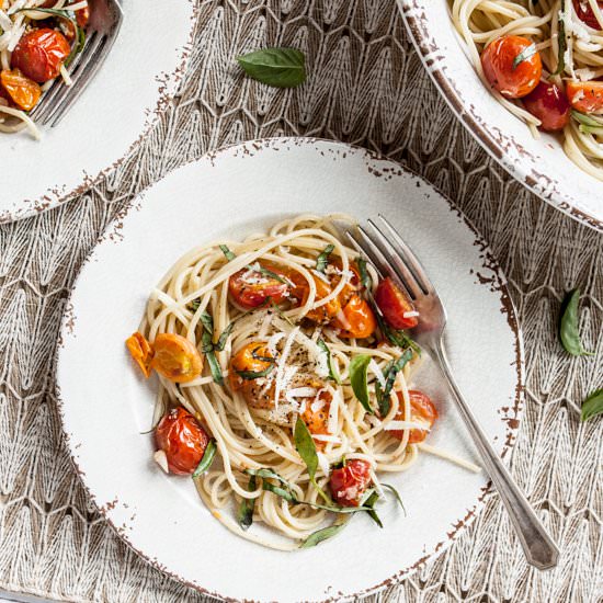 White Wine & Burst Tomato Pasta - Recipe photo by dishing up the dirt