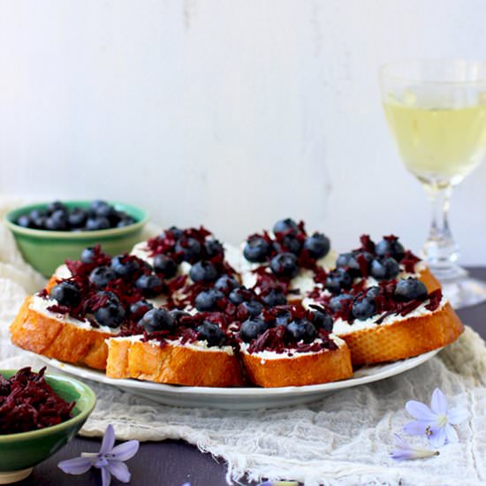 Blueberry Chevre Crostini - Recipe photo by calizona