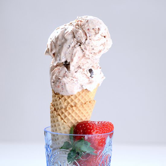 Strawberry Balsamic Ice Cream - Recipe photo by hungrygals