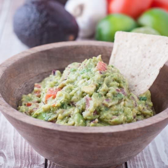 Chunky Guacamole Recipe - Recipe photo by photosandfood