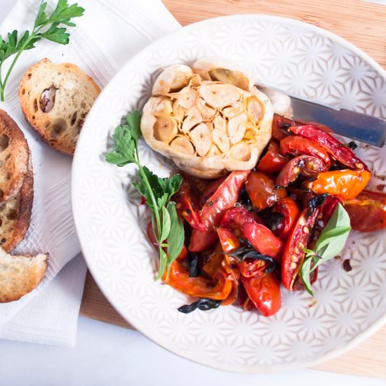 Roasted Garlic and Tomatoes - Recipe photo by Summerfield Delight