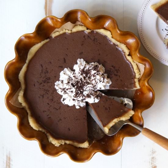 Vegan French Silk Pie (Soy-Free!) - Recipe photo by detoxinista