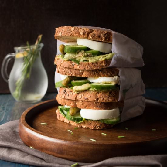 Avocado Egg Sandwich - Recipe photo by currytrail