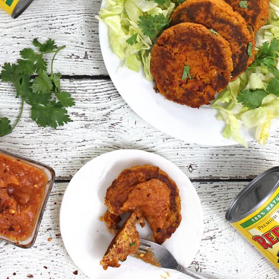 Tomato Chickpea Burgers - Recipe photo by SavorySpin