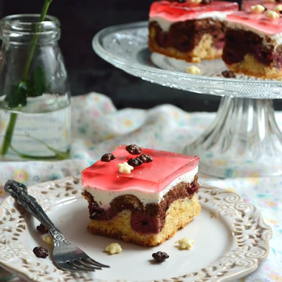 Danube Waves Summer Cake - Recipe photo by planetasmaku