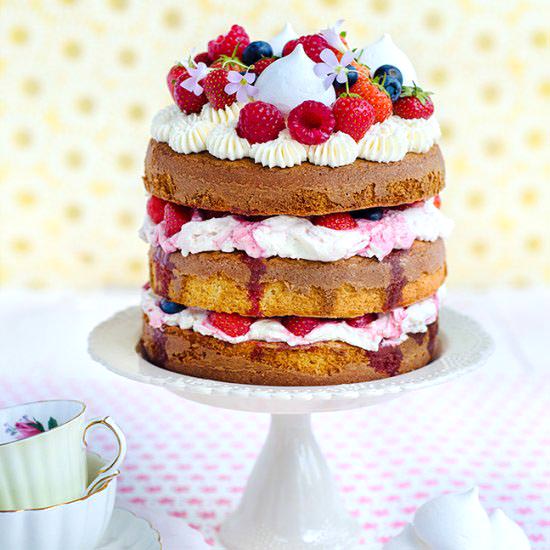 Totally Summery Eton Mess Cake - Recipe photo by supergoldenbakes