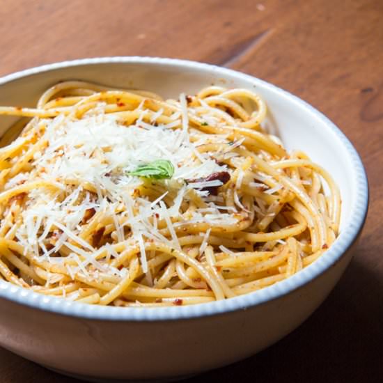 Sun-Dried Tomato Pesto (with Pasta) - Recipe photo by TheWimpyVegetarian