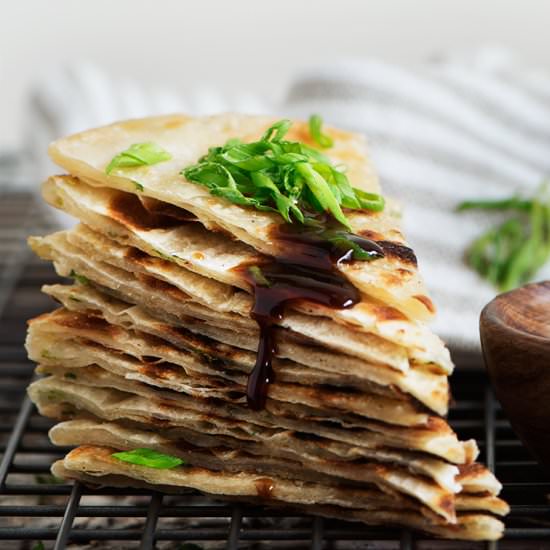 Taiwanese Scallion Pancake - Recipe photo by CuriousNut