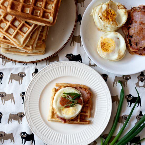 Peameal Bacon & Egg Waffle - Recipe photo by 3hrbrunchfriend