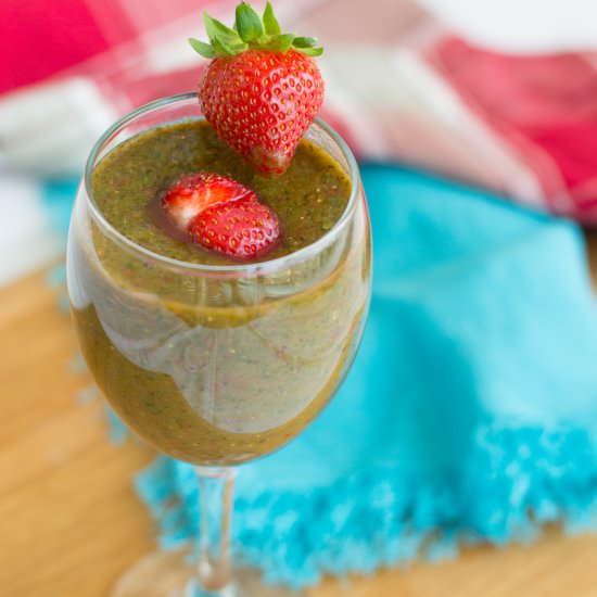 Strawberry Green Smoothie Machine - Recipe photo by foodandfitnessalways
