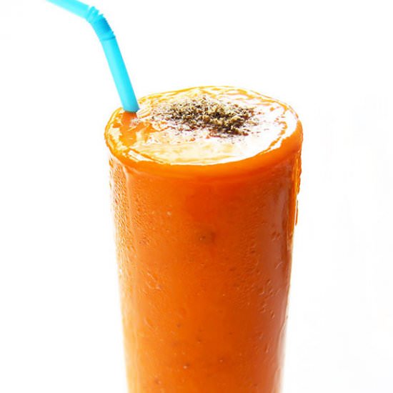 Tropical Carrot Smoothie - Recipe photo by Leelalicious
