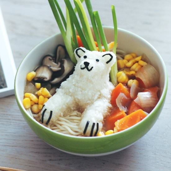 Vegan Ramen with a Polar Bear - Recipe photo by Yukitchen