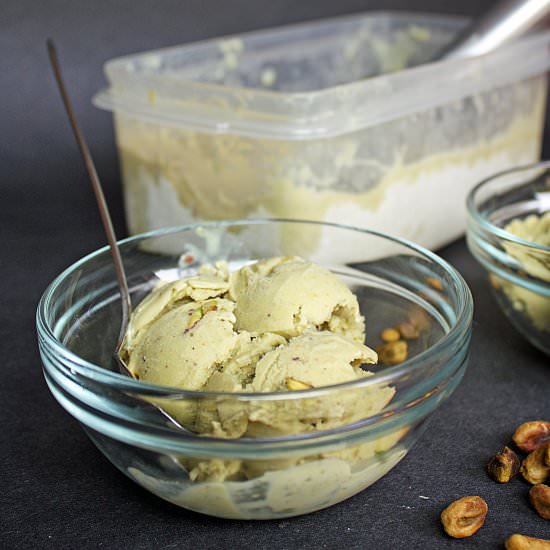 Vegan pistachio ice cream - Recipe photo by June Burns